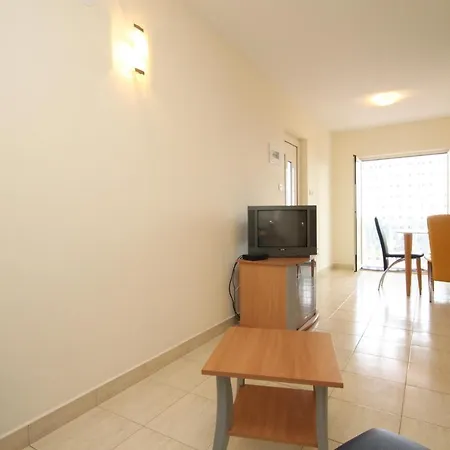 8839a شقة